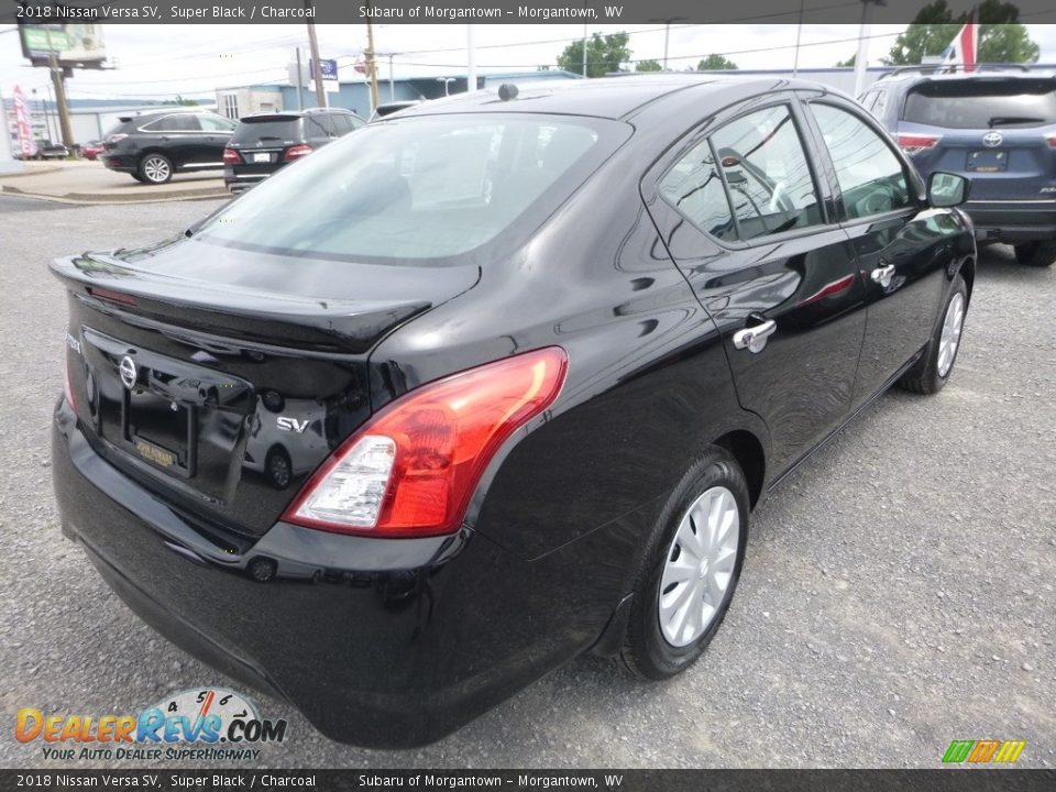 2018 Nissan Versa SV Super Black / Charcoal Photo #4