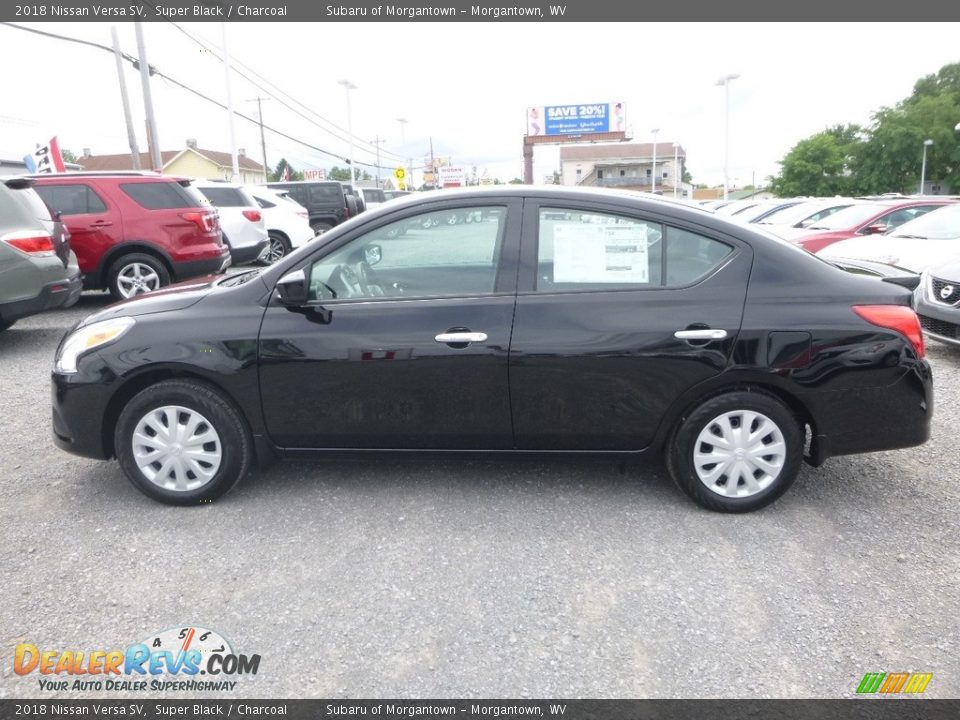 2018 Nissan Versa SV Super Black / Charcoal Photo #7