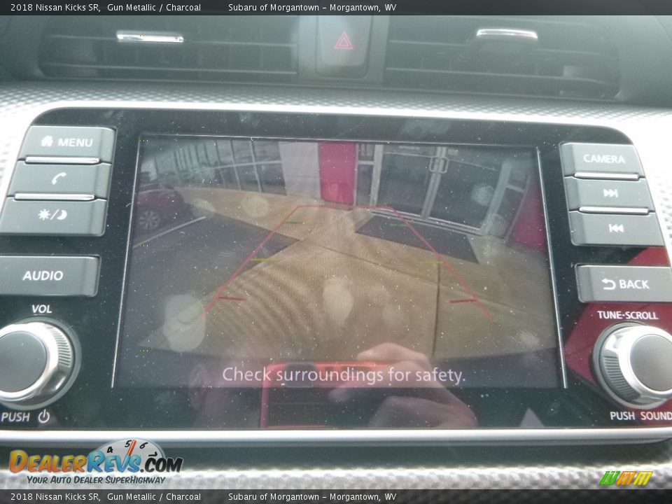 2018 Nissan Kicks SR Gun Metallic / Charcoal Photo #17