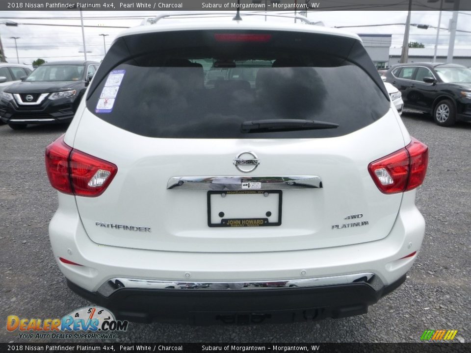 2018 Nissan Pathfinder Platinum 4x4 Pearl White / Charcoal Photo #5