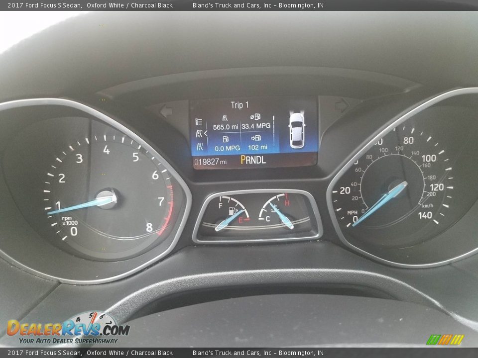 2017 Ford Focus S Sedan Oxford White / Charcoal Black Photo #21