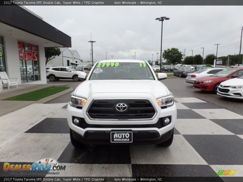 2017 Toyota Tacoma SR5 Double Cab Super White / TRD Graphite Photo #2