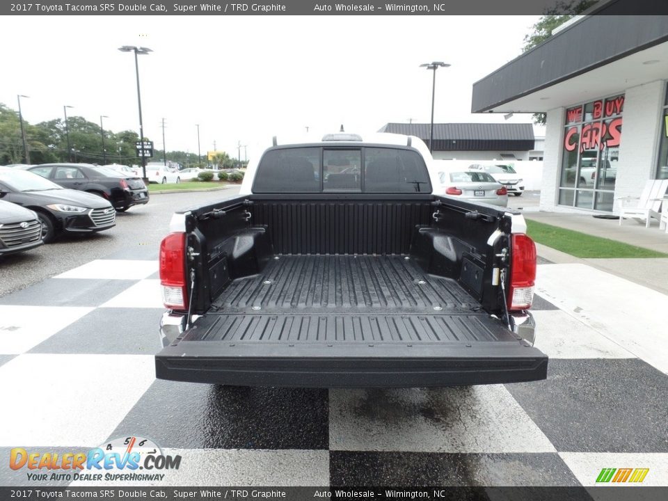2017 Toyota Tacoma SR5 Double Cab Super White / TRD Graphite Photo #5