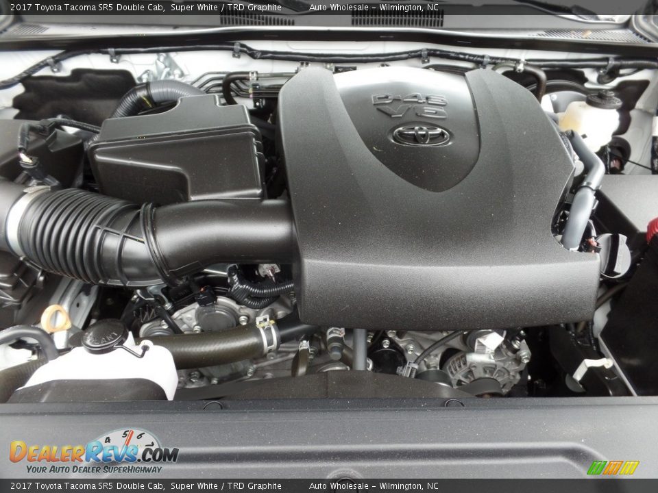 2017 Toyota Tacoma SR5 Double Cab Super White / TRD Graphite Photo #6