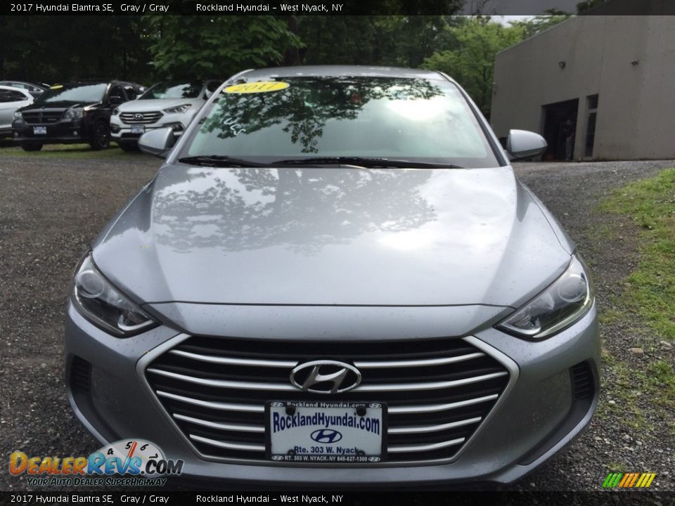 2017 Hyundai Elantra SE Gray / Gray Photo #2