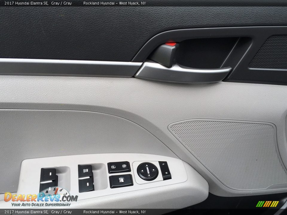 2017 Hyundai Elantra SE Gray / Gray Photo #9