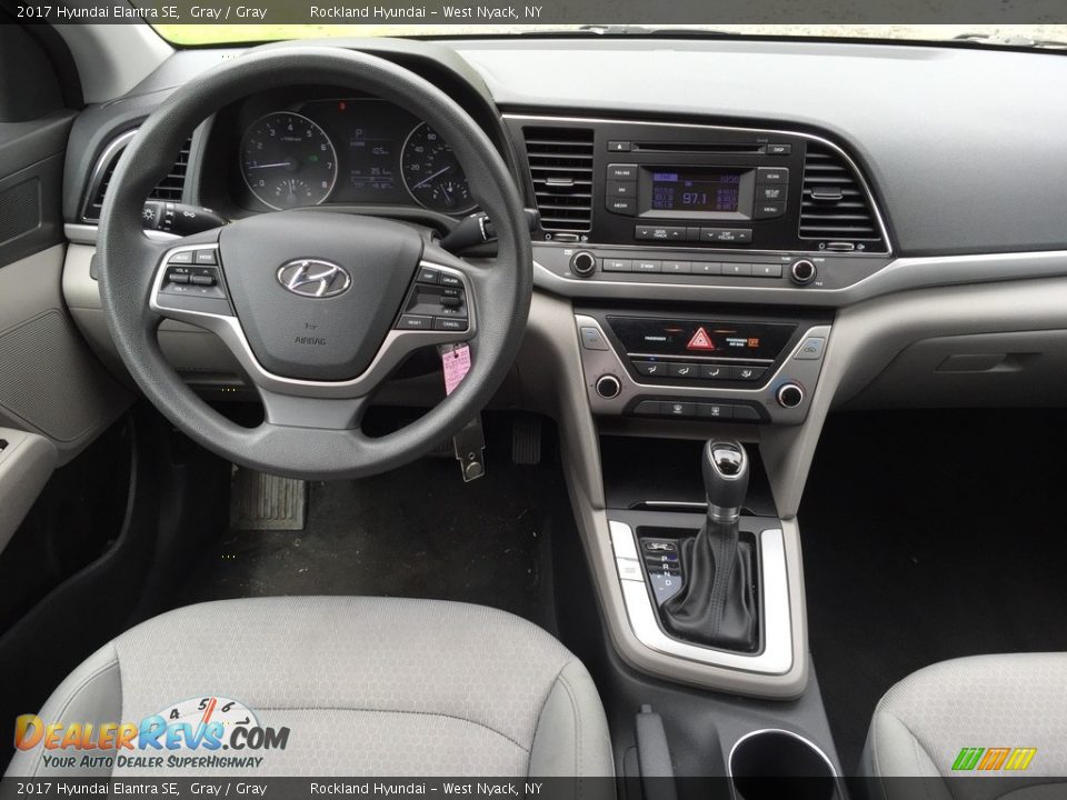 2017 Hyundai Elantra SE Gray / Gray Photo #12