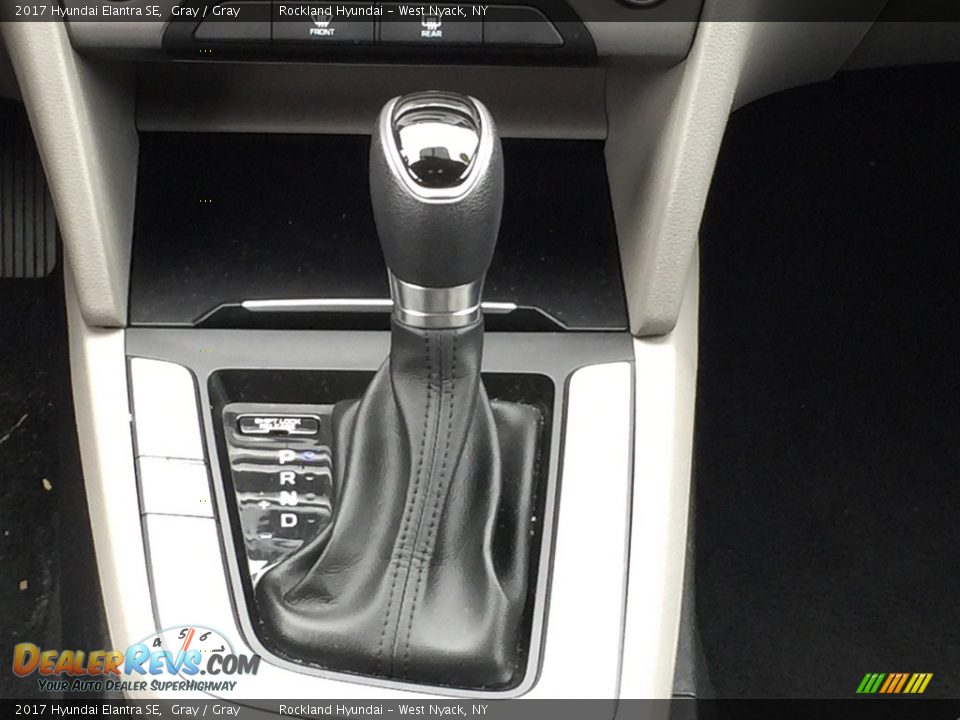 2017 Hyundai Elantra SE Gray / Gray Photo #14