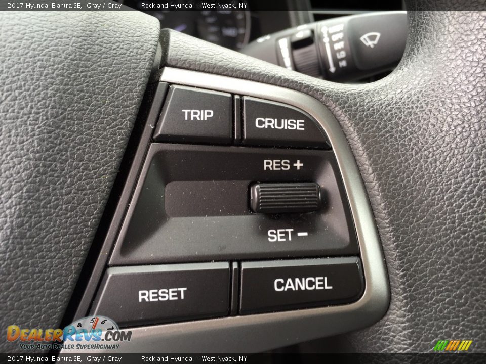 2017 Hyundai Elantra SE Gray / Gray Photo #17