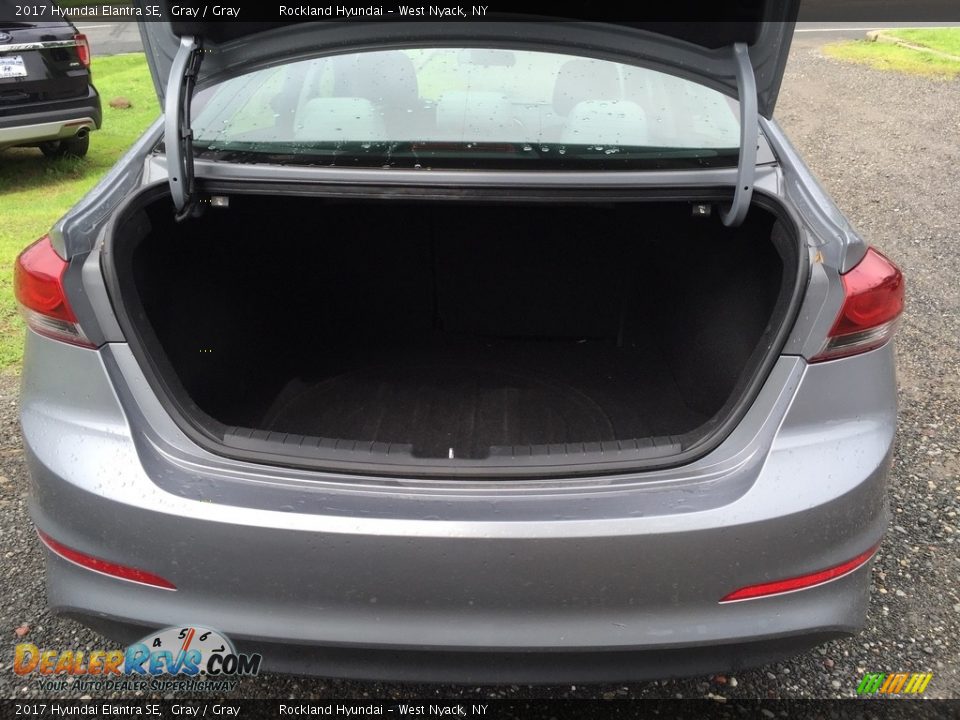 2017 Hyundai Elantra SE Gray / Gray Photo #20