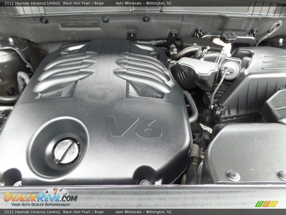 2012 Hyundai Veracruz Limited Black Noir Pearl / Beige Photo #6