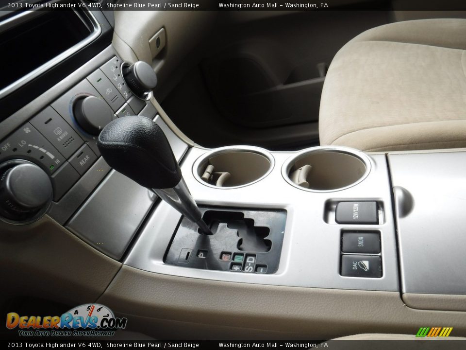 2013 Toyota Highlander V6 4WD Shoreline Blue Pearl / Sand Beige Photo #16