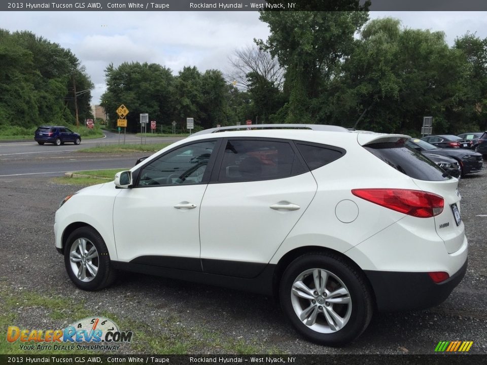 2013 Hyundai Tucson GLS AWD Cotton White / Taupe Photo #6
