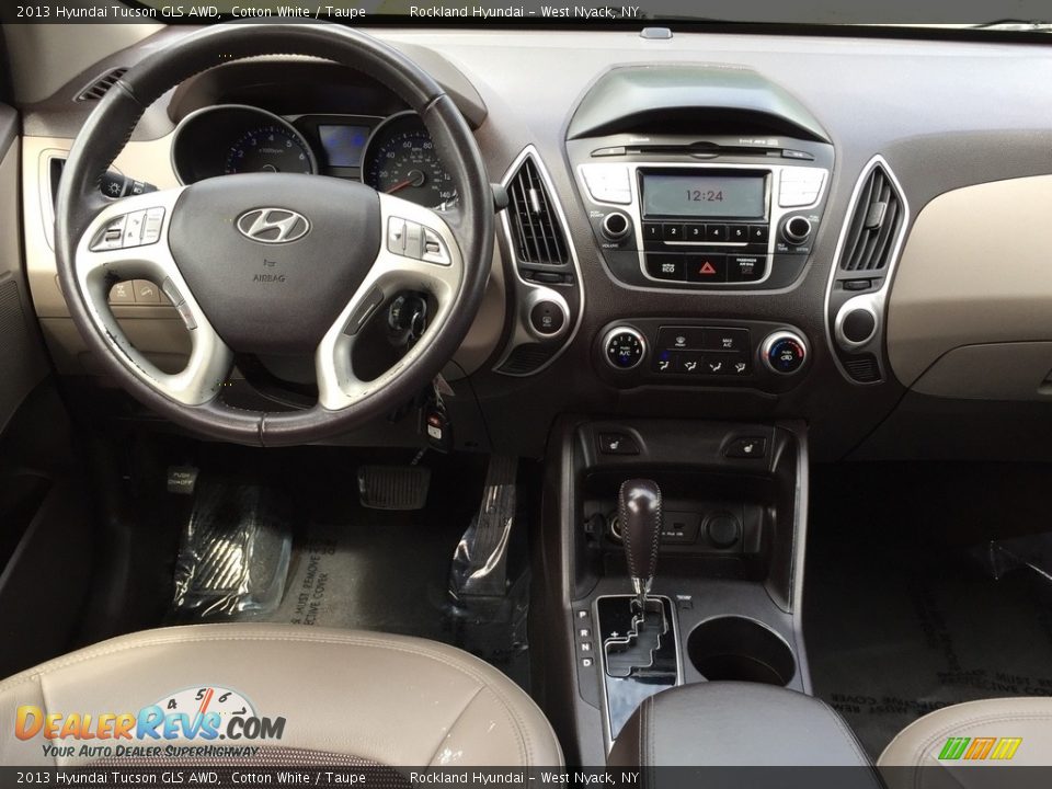 2013 Hyundai Tucson GLS AWD Cotton White / Taupe Photo #12