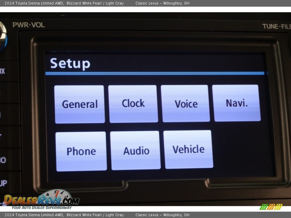 2014 Toyota Sienna Limited AWD Blizzard White Pearl / Light Gray Photo #18