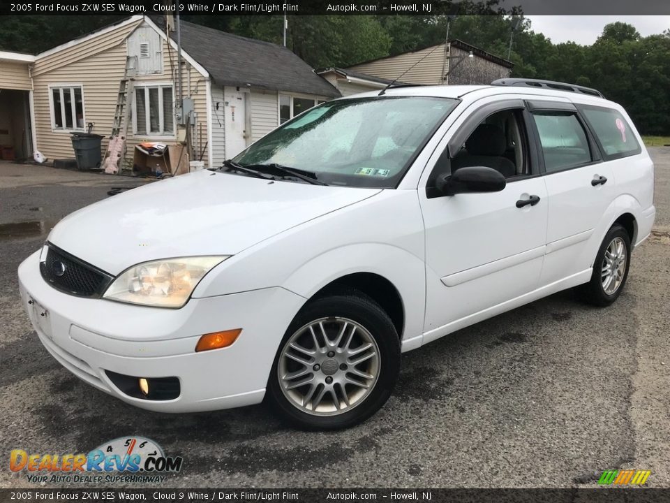 2005 Ford Focus ZXW SES Wagon Cloud 9 White / Dark Flint/Light Flint Photo #1