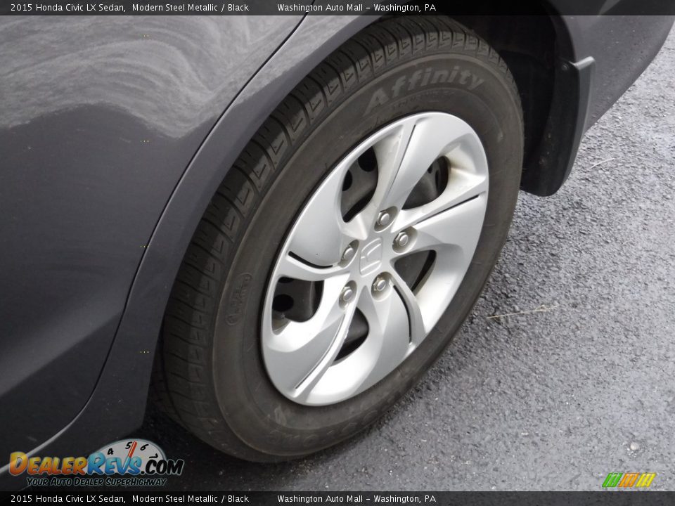 2015 Honda Civic LX Sedan Modern Steel Metallic / Black Photo #5