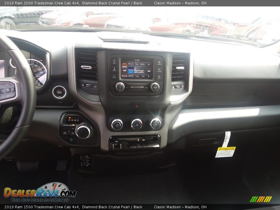 2019 Ram 1500 Tradesman Crew Cab 4x4 Diamond Black Crystal Pearl / Black Photo #8