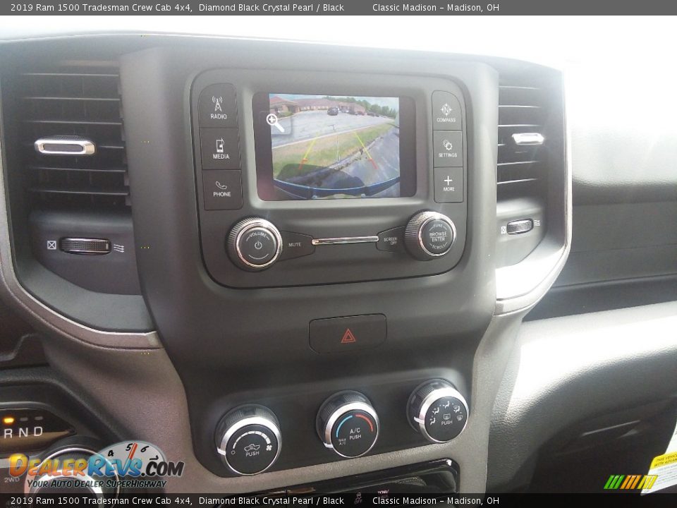 2019 Ram 1500 Tradesman Crew Cab 4x4 Diamond Black Crystal Pearl / Black Photo #9