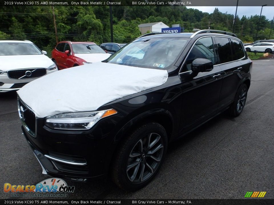 2019 Volvo XC90 T5 AWD Momentum Onyx Black Metallic / Charcoal Photo #5