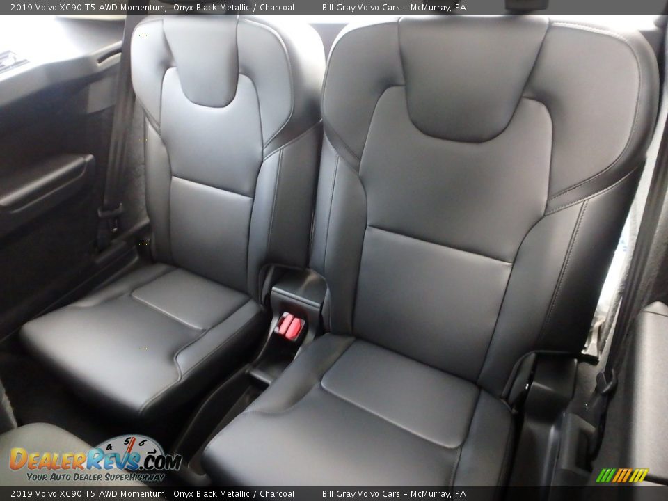 2019 Volvo XC90 T5 AWD Momentum Onyx Black Metallic / Charcoal Photo #9