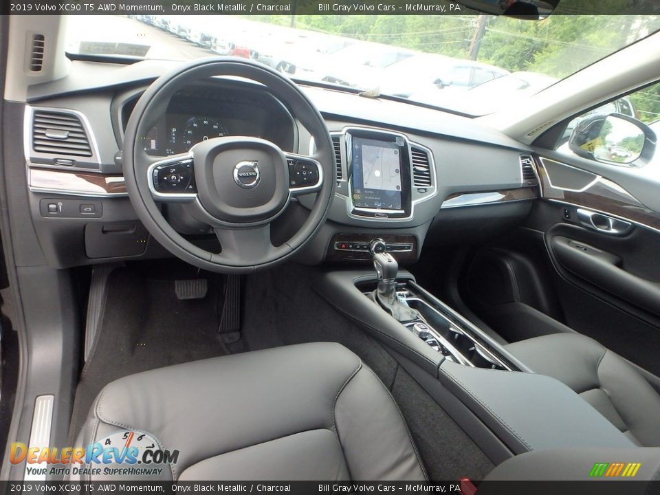 2019 Volvo XC90 T5 AWD Momentum Onyx Black Metallic / Charcoal Photo #10