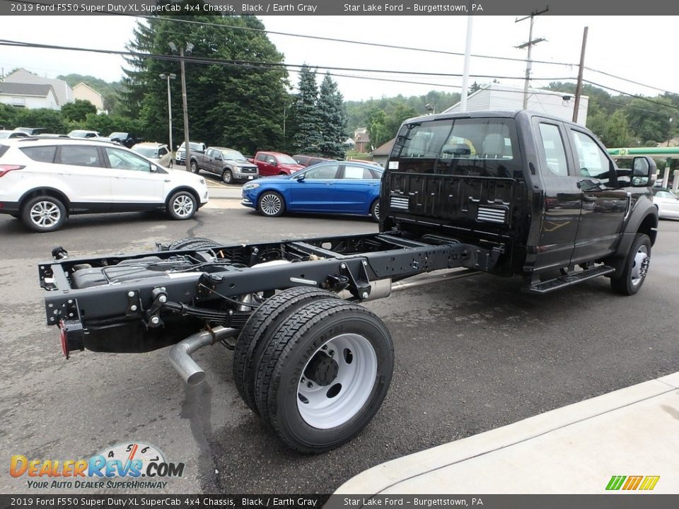 Undercarriage of 2019 Ford F550 Super Duty XL SuperCab 4x4 Chassis Photo #7