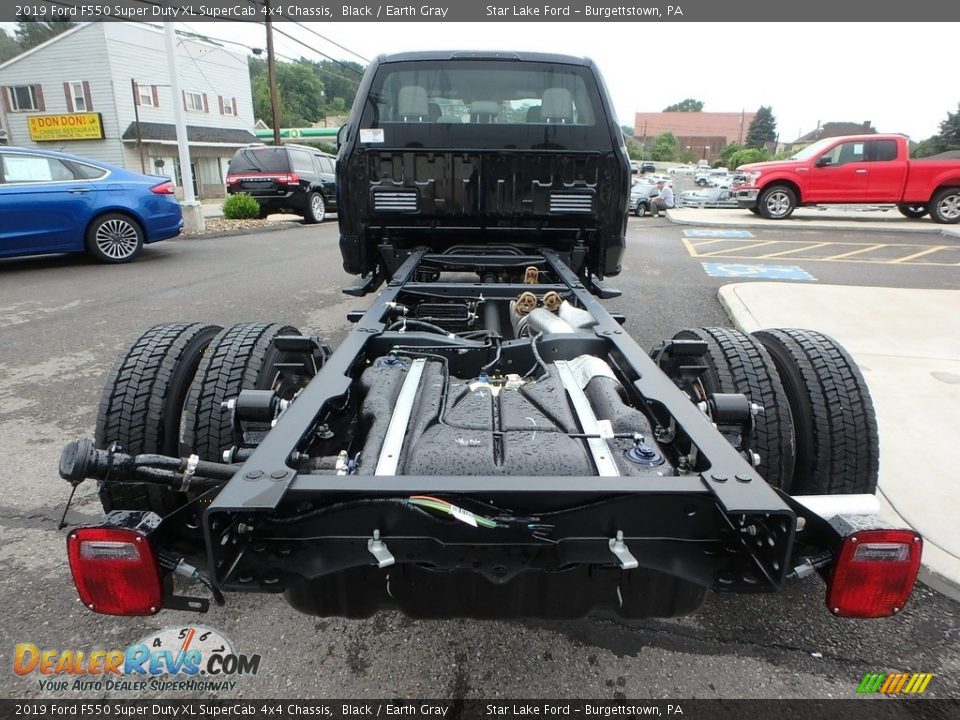 Undercarriage of 2019 Ford F550 Super Duty XL SuperCab 4x4 Chassis Photo #8