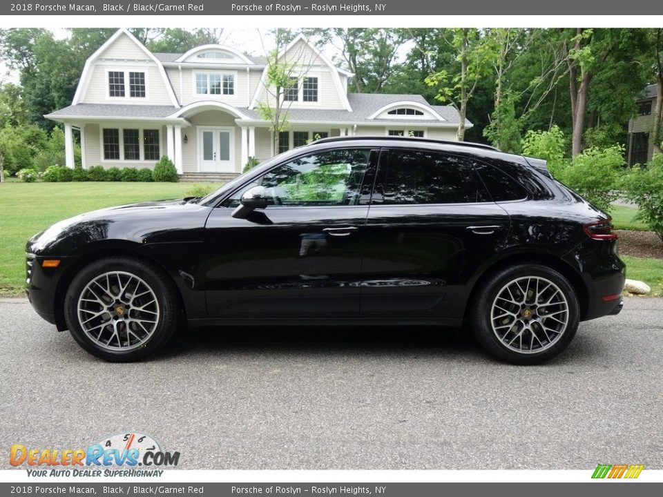 2018 Porsche Macan Black / Black/Garnet Red Photo #7