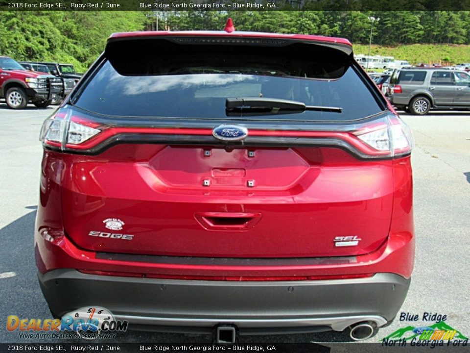 2018 Ford Edge SEL Ruby Red / Dune Photo #4