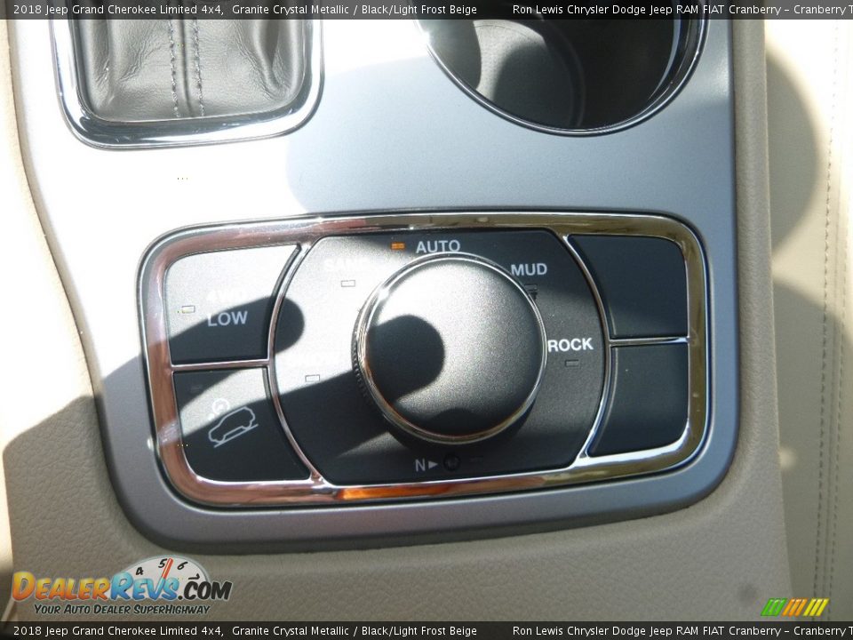 2018 Jeep Grand Cherokee Limited 4x4 Granite Crystal Metallic / Black/Light Frost Beige Photo #18