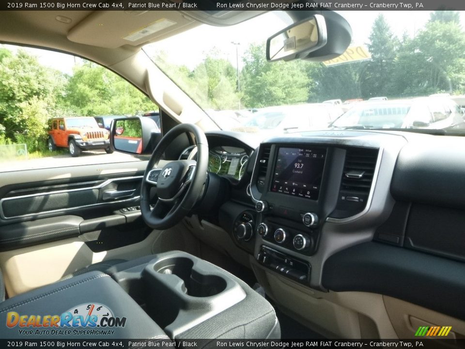 2019 Ram 1500 Big Horn Crew Cab 4x4 Patriot Blue Pearl / Black Photo #11