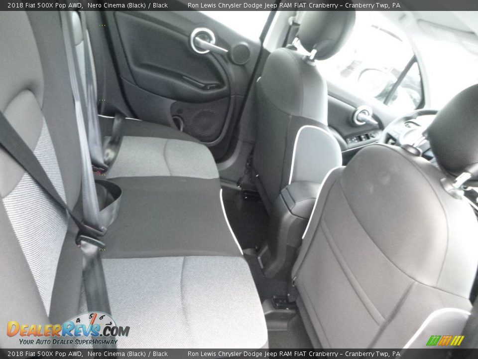 2018 Fiat 500X Pop AWD Nero Cinema (Black) / Black Photo #10