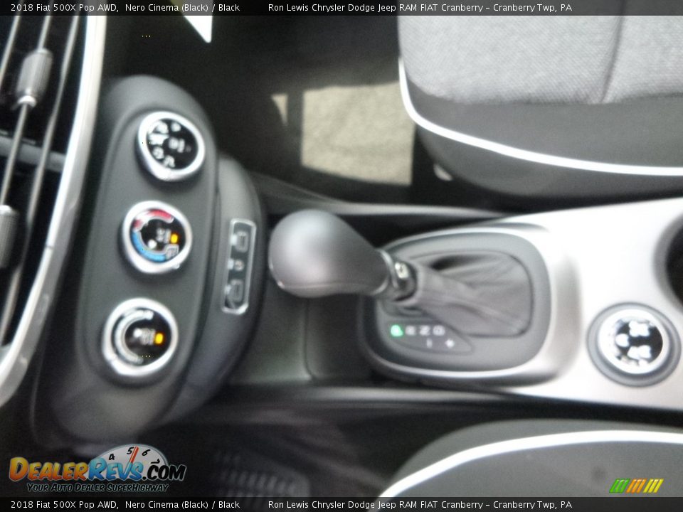 2018 Fiat 500X Pop AWD Nero Cinema (Black) / Black Photo #19