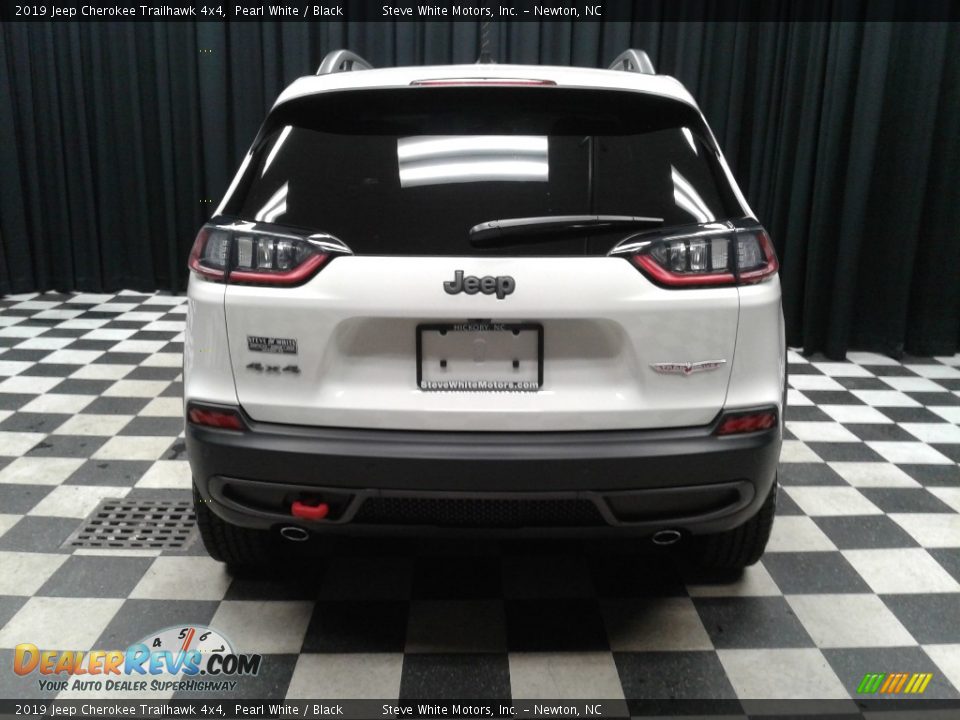 2019 Jeep Cherokee Trailhawk 4x4 Pearl White / Black Photo #7