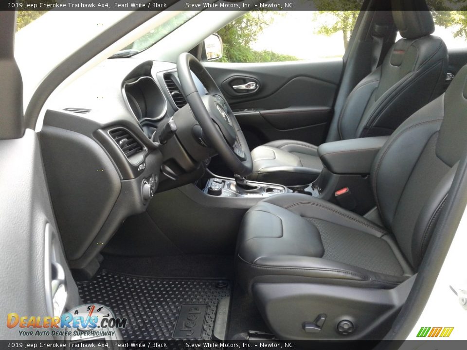 2019 Jeep Cherokee Trailhawk 4x4 Pearl White / Black Photo #10