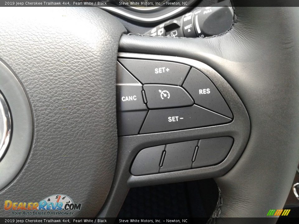 2019 Jeep Cherokee Trailhawk 4x4 Pearl White / Black Photo #19