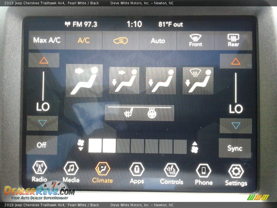 2019 Jeep Cherokee Trailhawk 4x4 Pearl White / Black Photo #24