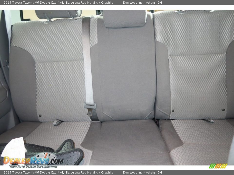 2015 Toyota Tacoma V6 Double Cab 4x4 Barcelona Red Metallic / Graphite Photo #23