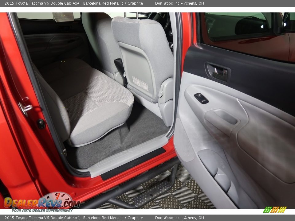 2015 Toyota Tacoma V6 Double Cab 4x4 Barcelona Red Metallic / Graphite Photo #34