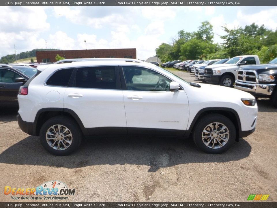 2019 Jeep Cherokee Latitude Plus 4x4 Bright White / Black Photo #6