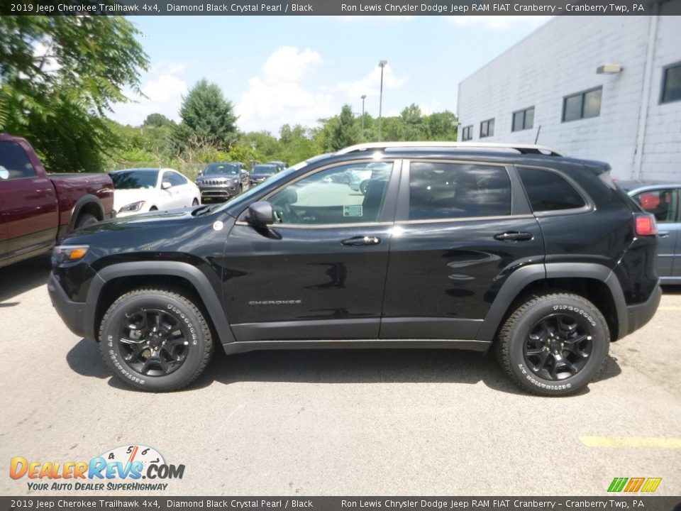 2019 Jeep Cherokee Trailhawk 4x4 Diamond Black Crystal Pearl / Black Photo #2