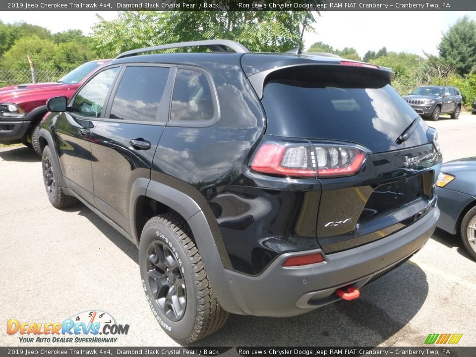 2019 Jeep Cherokee Trailhawk 4x4 Diamond Black Crystal Pearl / Black Photo #3