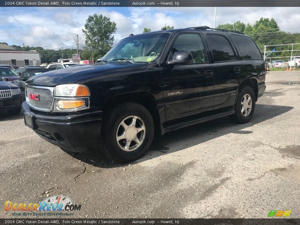 2004 GMC Yukon Denali AWD Polo Green Metallic / Sandstone Photo #1
