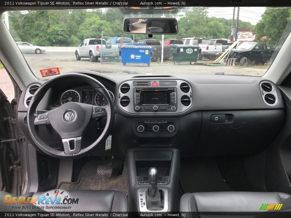 2011 Volkswagen Tiguan SE 4Motion Reflex Silver Metallic / Charcoal Photo #13