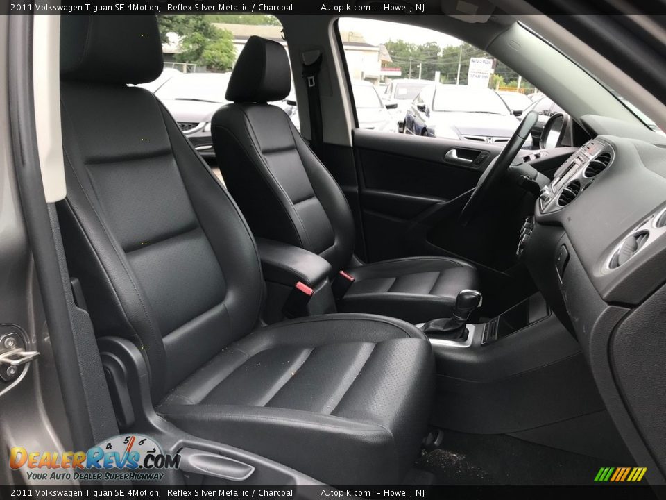 2011 Volkswagen Tiguan SE 4Motion Reflex Silver Metallic / Charcoal Photo #17