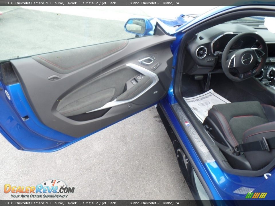 2018 Chevrolet Camaro ZL1 Coupe Hyper Blue Metallic / Jet Black Photo #15