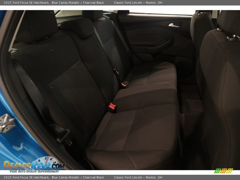 2015 Ford Focus SE Hatchback Blue Candy Metallic / Charcoal Black Photo #14