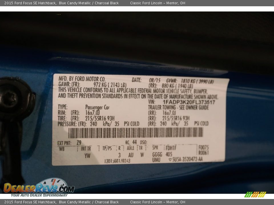 2015 Ford Focus SE Hatchback Blue Candy Metallic / Charcoal Black Photo #18