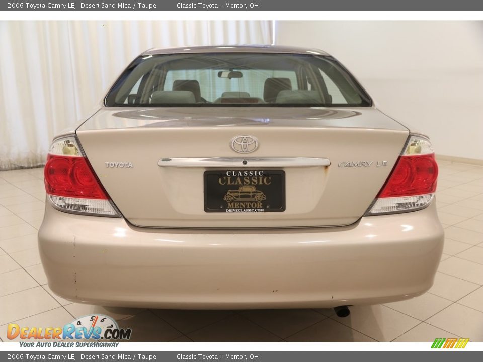 2006 Toyota Camry LE Desert Sand Mica / Taupe Photo #19